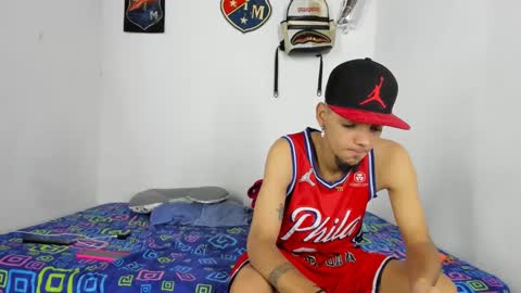 johan_and_antonella online show from September 13, 2025, 10:53 pm