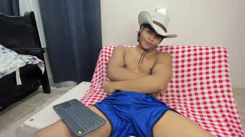 Snapshot of johan_beley_7k chatting on January 31, 2025, 2:26 am Johan Beley online show from January 31, 2025, 2:26 am