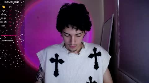 Snapshot of johan_parker222 chatting on March 30, 2026, 7:15 pm johan_parker222 online show from March 30, 2026, 7:15 pm