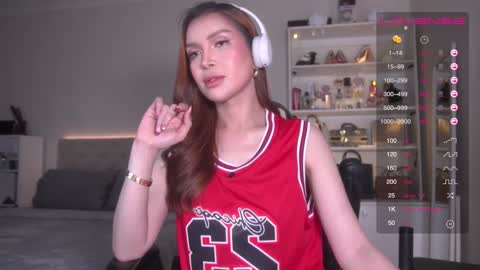 Snapshot of johannarodriguez23 chatting on December 15, 2024, 3:45 am Johanna Rodriguez online show from December 15, 2024, 3:45 am