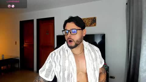 Snapshot of johatsu chatting on December 30, 2024, 3:14 am King - online show from December 30, 2024, 3:14 am