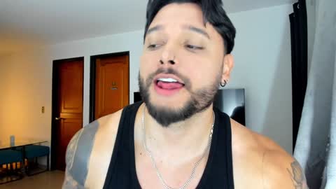 Snapshot of johatsu chatting on January 16, 2025, 11:16 pm King - online show from January 16, 2025, 11:16 pm