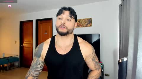 Snapshot of johatsu chatting on February 12, 2025, 8:18 pm King - online show from February 12, 2025, 8:18 pm