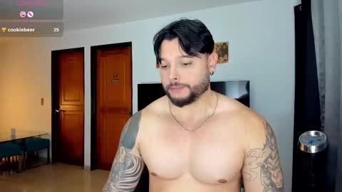 Snapshot of johatsu chatting on February 14, 2025, 2:18 am King - online show from February 14, 2025, 2:18 am