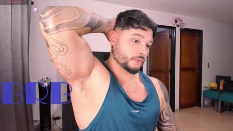 Snapshot of johatsu chatting on September 21, 2025, 11:06 pm King - online show from September 21, 2025, 11:06 pm