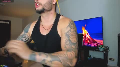 Snapshot of johatsu chatting on October 17, 2025, 9:06 pm King - online show from October 17, 2025, 9:06 pm