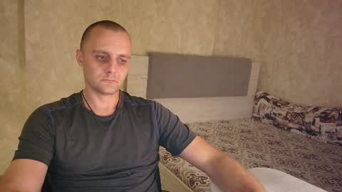 Snapshot of john_3019 chatting on July 12, 2026, 9:28 pm John online show from July 12, 2026, 9:28 pm