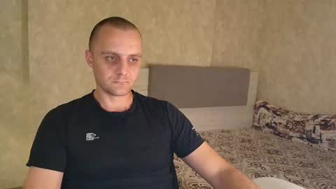 Snapshot of john_3019 chatting on July 14, 2026, 12:35 am John online show from July 14, 2026, 12:35 am