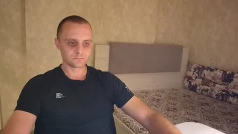 Snapshot of john_3019 chatting on July 19, 2026, 3:43 am John online show from July 19, 2026, 3:43 am