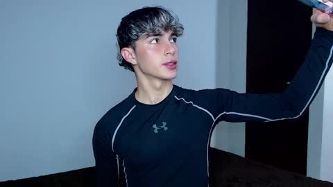 Snapshot of john_vichenso chatting on October 23, 2025, 10:41 pm John Vichenso online show from October 23, 2025, 10:41 pm