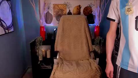 John online show from February 23, 2025, 11:25 pm