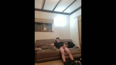 johnathan_stuart33 online show from January 15, 2026, 2:16 am