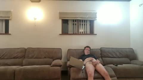 johnathan_stuart33 online show from June 18, 2026, 1:17 am