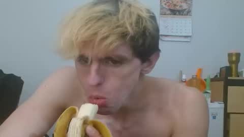 Snapshot of johnchristianxx chatting on January 24, 2025, 3:45 pm John online show from January 24, 2025, 3:45 pm