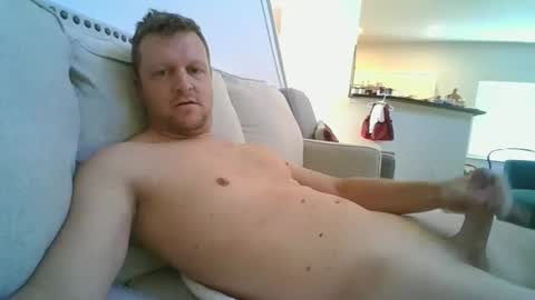 johnd101020 online show from December 16, 2025, 4:23 pm