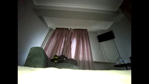 Snapshot of johnlong25cm chatting on March 23, 2026, 5:22 am johnlong25cm online show from March 23, 2026, 5:22 am