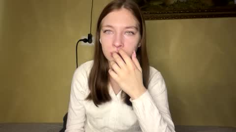 Rocio online show from March 23, 2026, 5:00 am