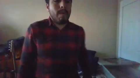 johnnyemonleos online show from June 4, 2026, 12:38 am