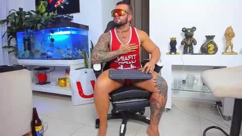 JOHNNY online show from December 19, 2025, 2:51 am