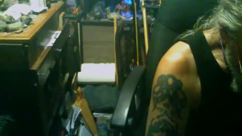 Snapshot of johnnyshung1 chatting on November 14, 2025, 10:14 am johnnyshung1 online show from November 14, 2025, 10:14 am