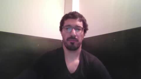 Johnfrench online show from December 3, 2025, 12:14 pm