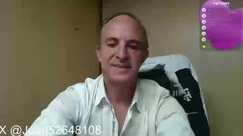 Snapshot of johnq_23 chatting on September 23, 2025, 3:48 pm John online show from September 23, 2025, 3:48 pm