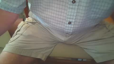 Snapshot of johnxxx549 chatting on September 19, 2025, 4:18 pm johnxxx549 online show from September 19, 2025, 4:18 pm