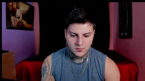 Snapshot of johny_multicum chatting on November 23, 2025, 5:46 pm Johny online show from November 23, 2025, 5:46 pm