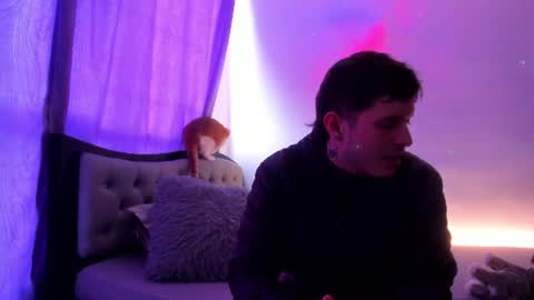 johnycooper08 online show from June 23, 2026, 12:36 pm