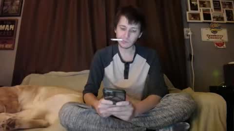 Snapshot of johstondude chatting on December 8, 2024, 7:26 am Johston online show from December 8, 2024, 7:26 am