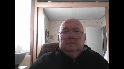 jojo60000529566 online show from May 12, 2026, 6:21 am