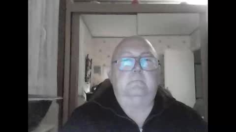 jojo60000529566 online show from May 19, 2026, 7:42 pm