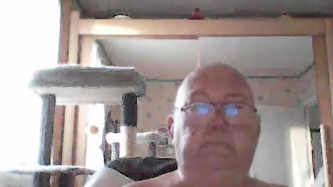 jojo60000529566 online show from August 6, 2026, 5:09 am