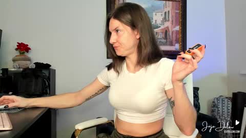 Snapshot of jojodelow chatting on February 21, 2025, 4:07 am online show from February 21, 2025, 4:07 am