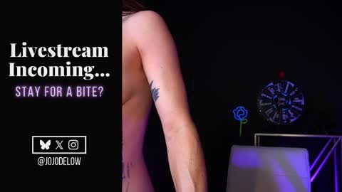 Snapshot of jojodelow chatting on September 15, 2025, 12:10 am online show from September 15, 2025, 12:10 am