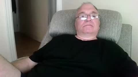 joker5339 online show from April 18, 2026, 8:42 pm