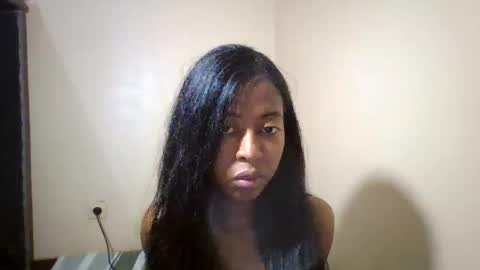 joliekah27 online show from December 19, 2025, 1:29 pm