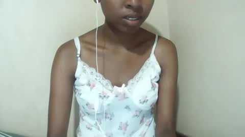 Snapshot of joliekah27 chatting on March 22, 2026, 8:29 am joliekah27 online show from March 22, 2026, 8:29 am