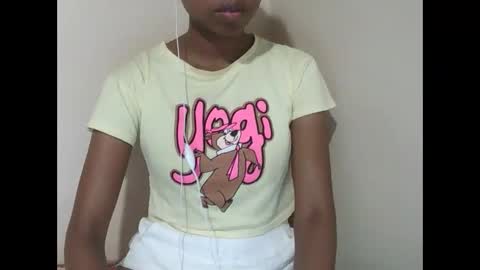 Snapshot of joliekah27 chatting on March 29, 2026, 7:14 pm joliekah27 online show from March 29, 2026, 7:14 pm