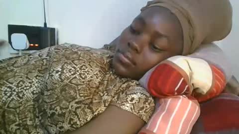 jollynabeb online show from September 26, 2025, 7:18 pm