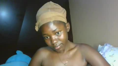 jollynabeb online show from February 18, 2026, 9:22 pm