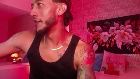 Jonas  online show from November 24, 2025, 7:46 pm