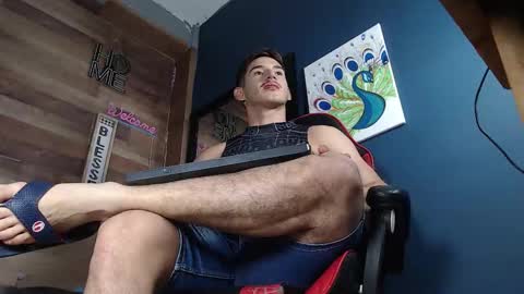 jonathancast08 online show from September 26, 2025, 9:08 pm