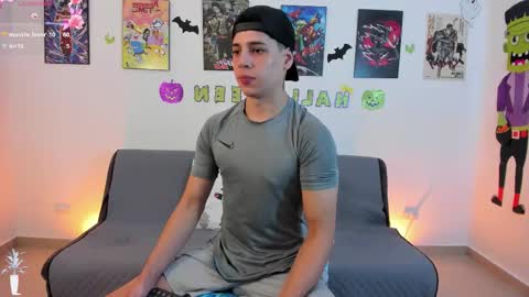 Snapshot of jonathanjoestar_ chatting on October 25, 2025, 10:37 pm Instagram jonathanfit14 online show from October 25, 2025, 10:37 pm