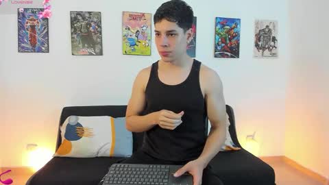 Instagram jonathanfit14 online show from February 3, 2026, 9:42 pm