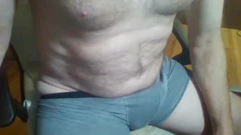 Snapshot of jonderr135 chatting on February 1, 2026, 4:44 am jonderr135 online show from February 1, 2026, 4:44 am