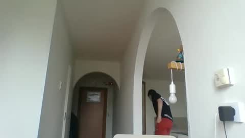 jonhy_merlin online show from April 23, 2026, 2:52 pm