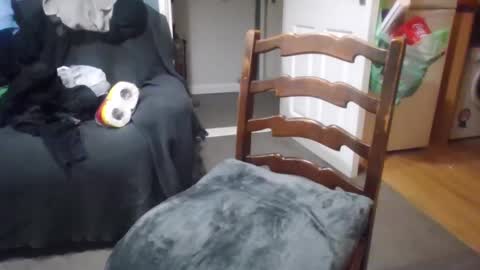 jonlow1 online show from December 23, 2024, 10:55 pm