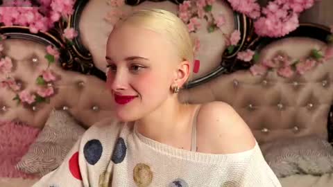 Snapshot of jonnienita chatting on March 22, 2026, 11:24 am Alice online show from March 22, 2026, 11:24 am