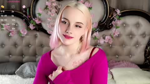Snapshot of jonnienita chatting on April 4, 2026, 11:08 am Alice online show from April 4, 2026, 11:08 am